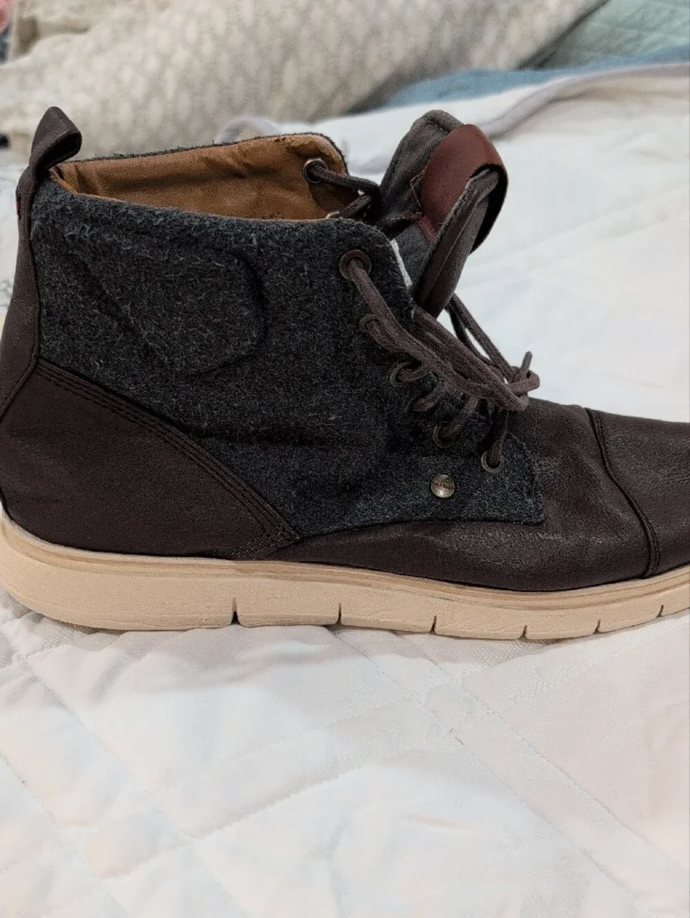 Tommy Hilfiger versatile men